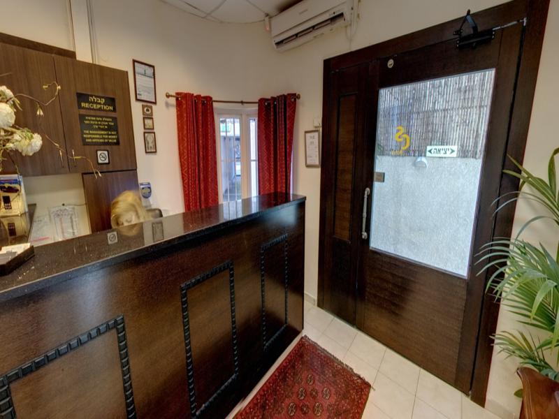 Sun City Hotel Тель-Авив Интерьер фото
